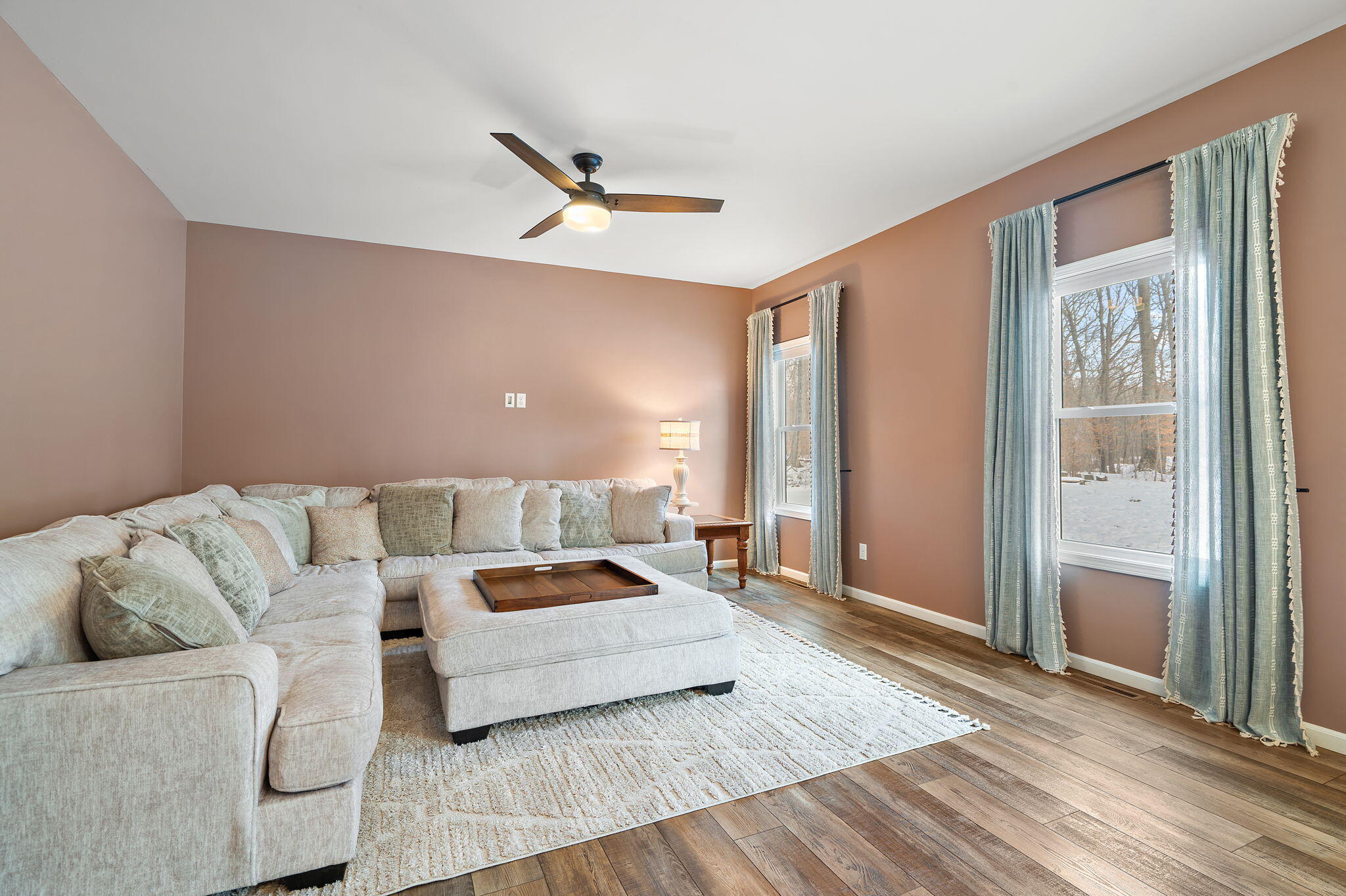 17233 Tapper Street Lowell, IN 46356 - Photo 16 of 39 2048x1365