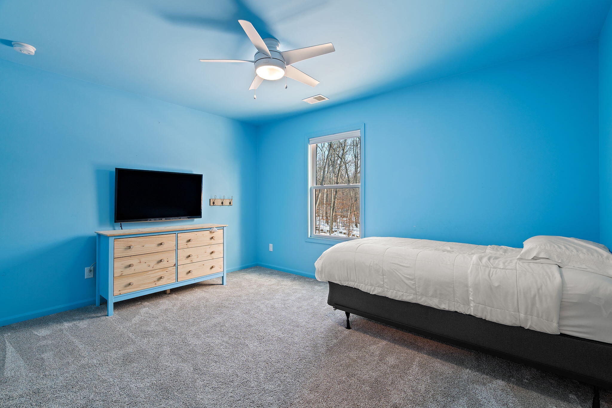 17233 Tapper Street Lowell, IN 46356 - Photo 27 of 39 2048x1365