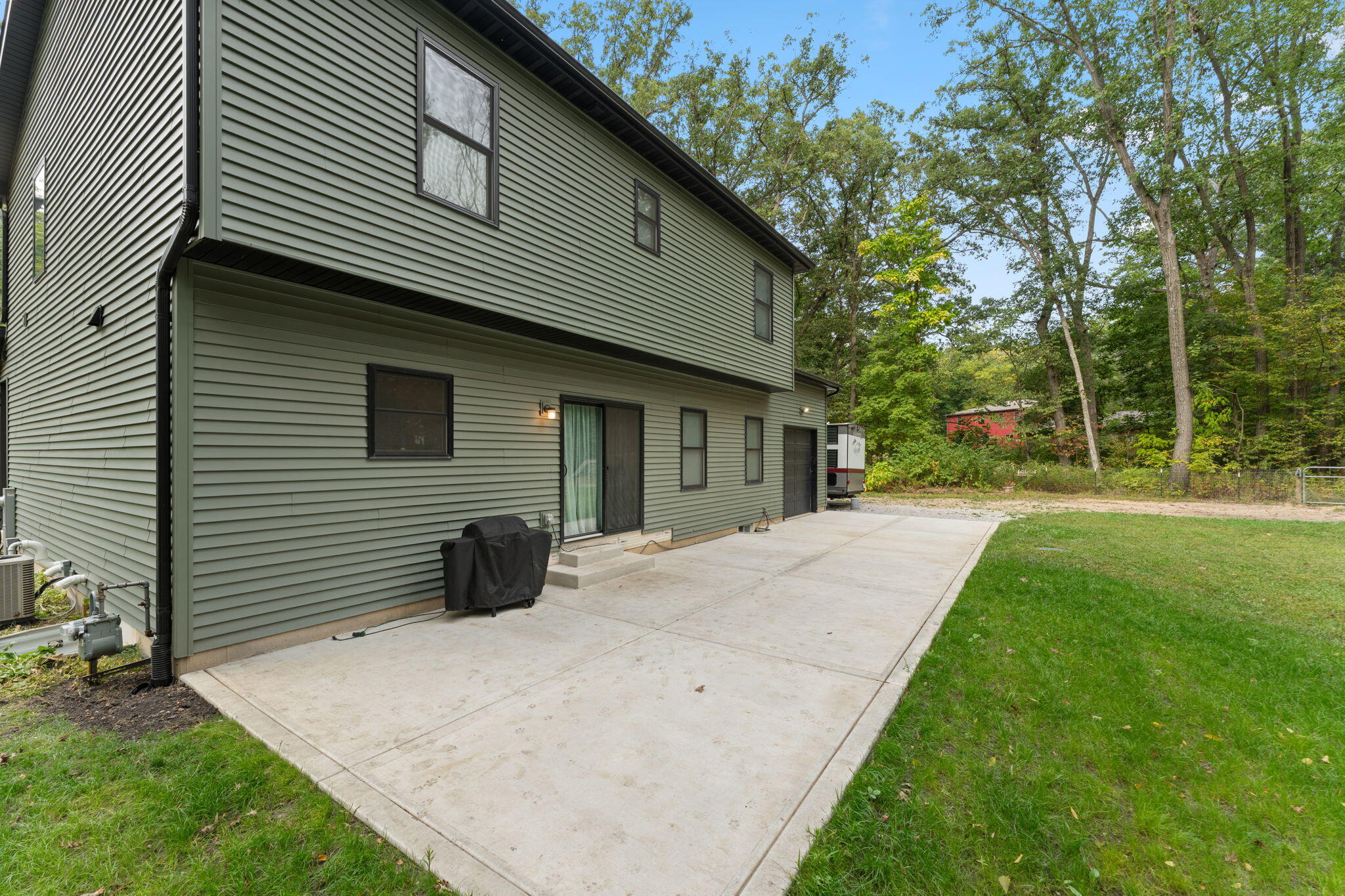 17233 Tapper Street Lowell, IN 46356 - Photo 31 of 39 2048x1365