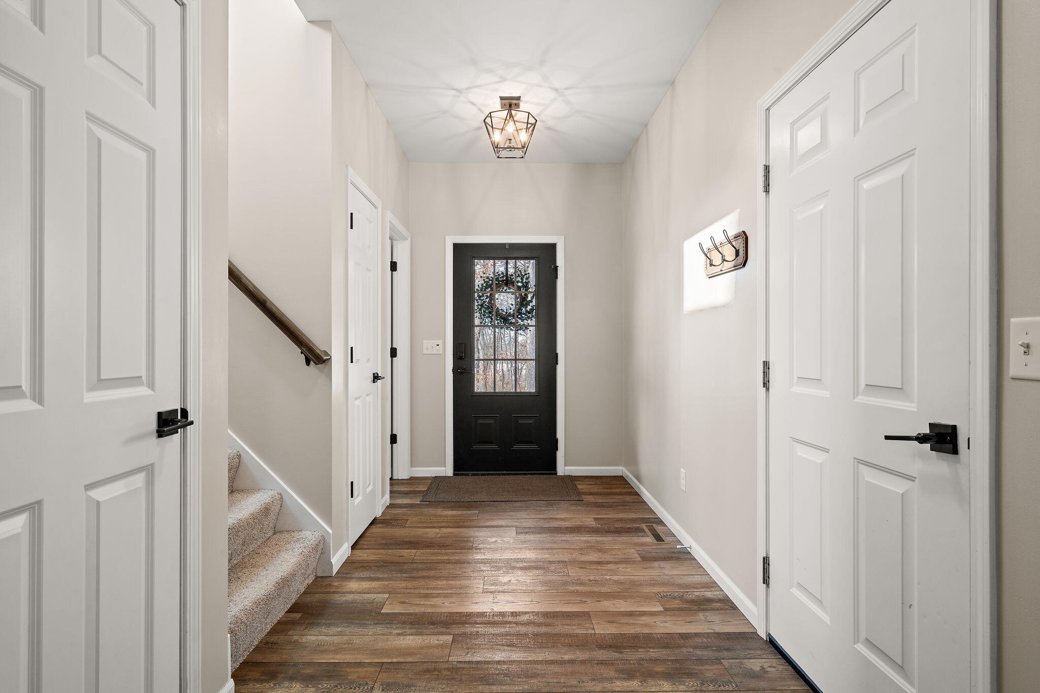 17233 Tapper Street Lowell, IN 46356 - Photo 5 of 39 2048x1365