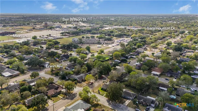 $205,000 | 3104 Erwin Avenue, Victoria, TX 77901