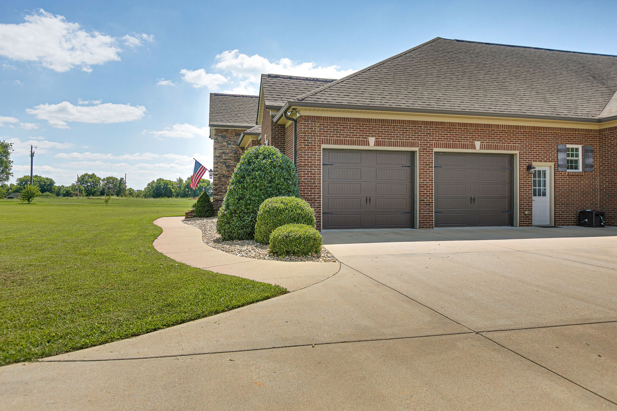 955 South Cross Bridges Road Mount Pleasant, TN 38474 - Photo 4 of 50 Gallery Image 4