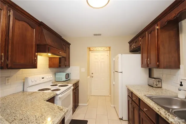 $1,575 | 4016 Flamingo Avenue, McAllen, TX 78504