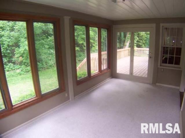 1923 Jersey Ridge Road Davenport, IA 52803 - Photo 9 of 9 Gallery Image 9