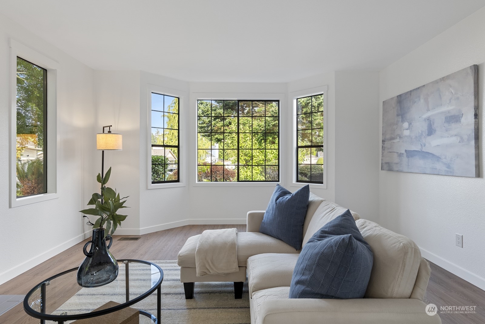 6320 137th Place Southwest Edmonds, WA 98026 - Photo 8 of 40 Gallery Image 8