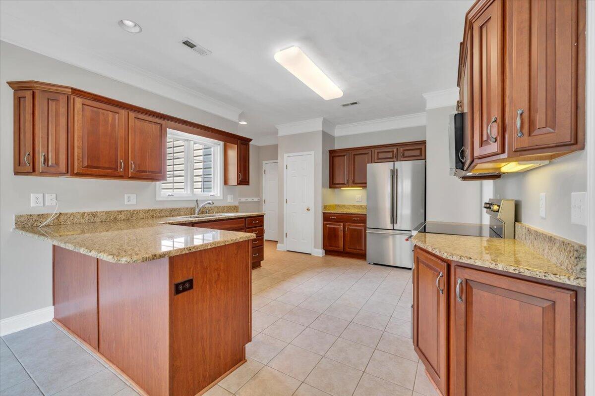 2512 Oak Ridge Lane Salem, VA 24153 - Photo 18 of 49 20-MIB03071