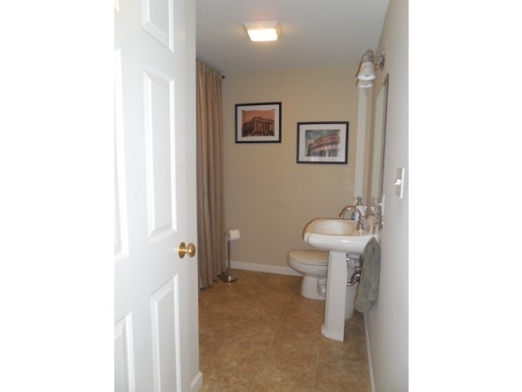 31 Jonathan Avenue Rochester, NH 03839 - Photo 9 of 29