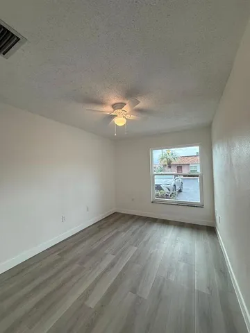 $139,500 | 6125 Chesham Drive, Unit 1, New Port Richey, FL 34653