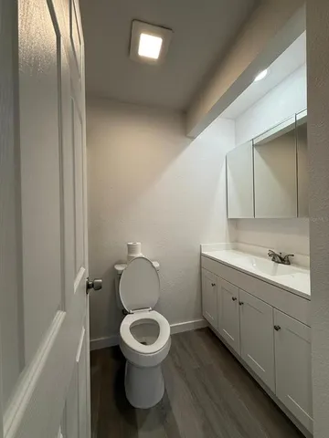 $139,500 | 6125 Chesham Drive, Unit 1, New Port Richey, FL 34653