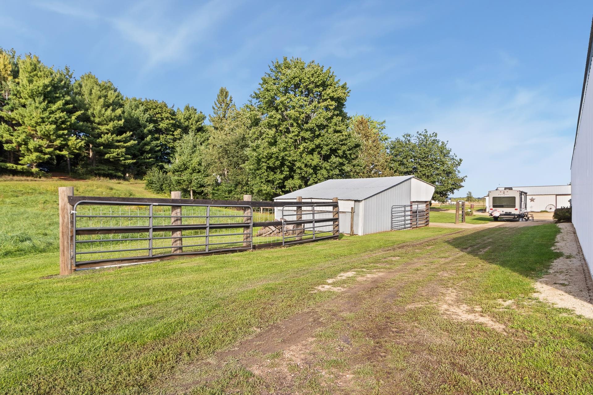 N9401 Hughes Road Belleville, WI 53508 - Photo 68 of 90 Gallery Image 68