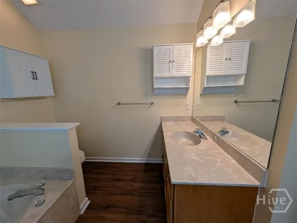 $2,350 | 320 Young Way, Richmond Hill, GA 31324