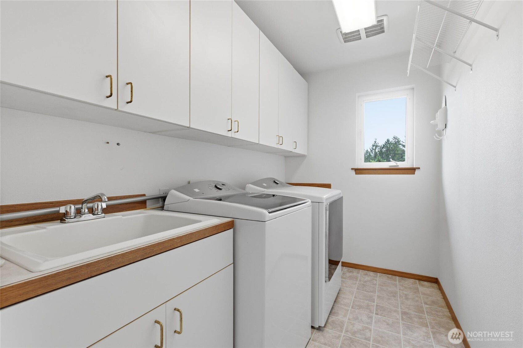 14805 Old Redmond Road Redmond, WA 98052 - Photo 17 of 36 Gallery Image 17