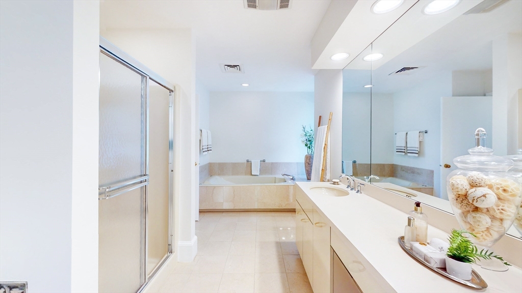 232 Allandale Road, Unit 2D Boston, MA 02467 - Photo 23 of 32