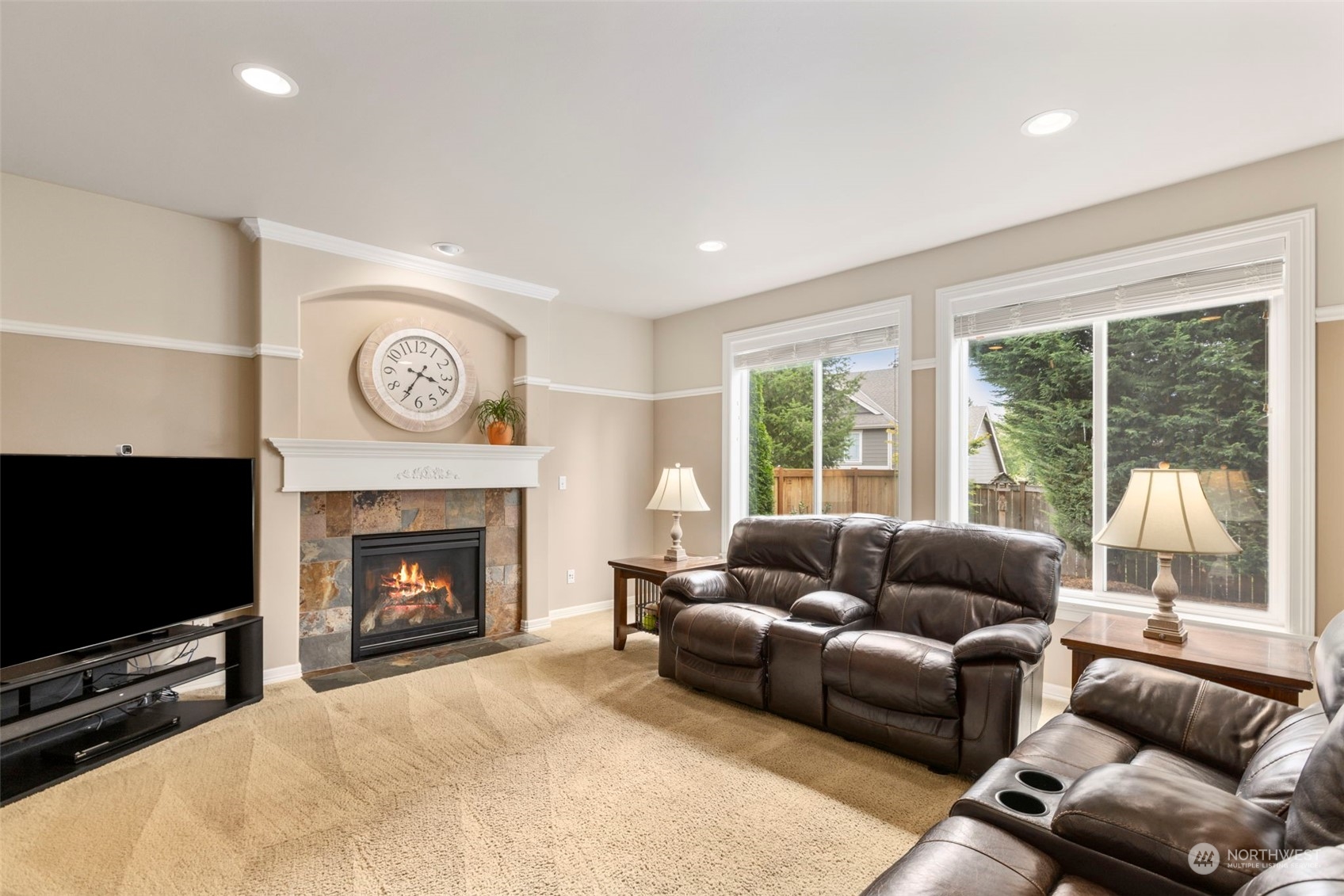 28425 239th Place Southeast Maple Valley, WA 98038 - Photo 14 of 39