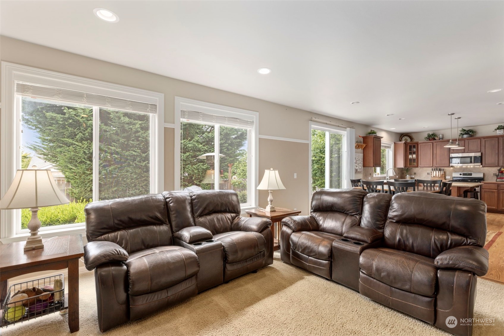 28425 239th Place Southeast Maple Valley, WA 98038 - Photo 15 of 39