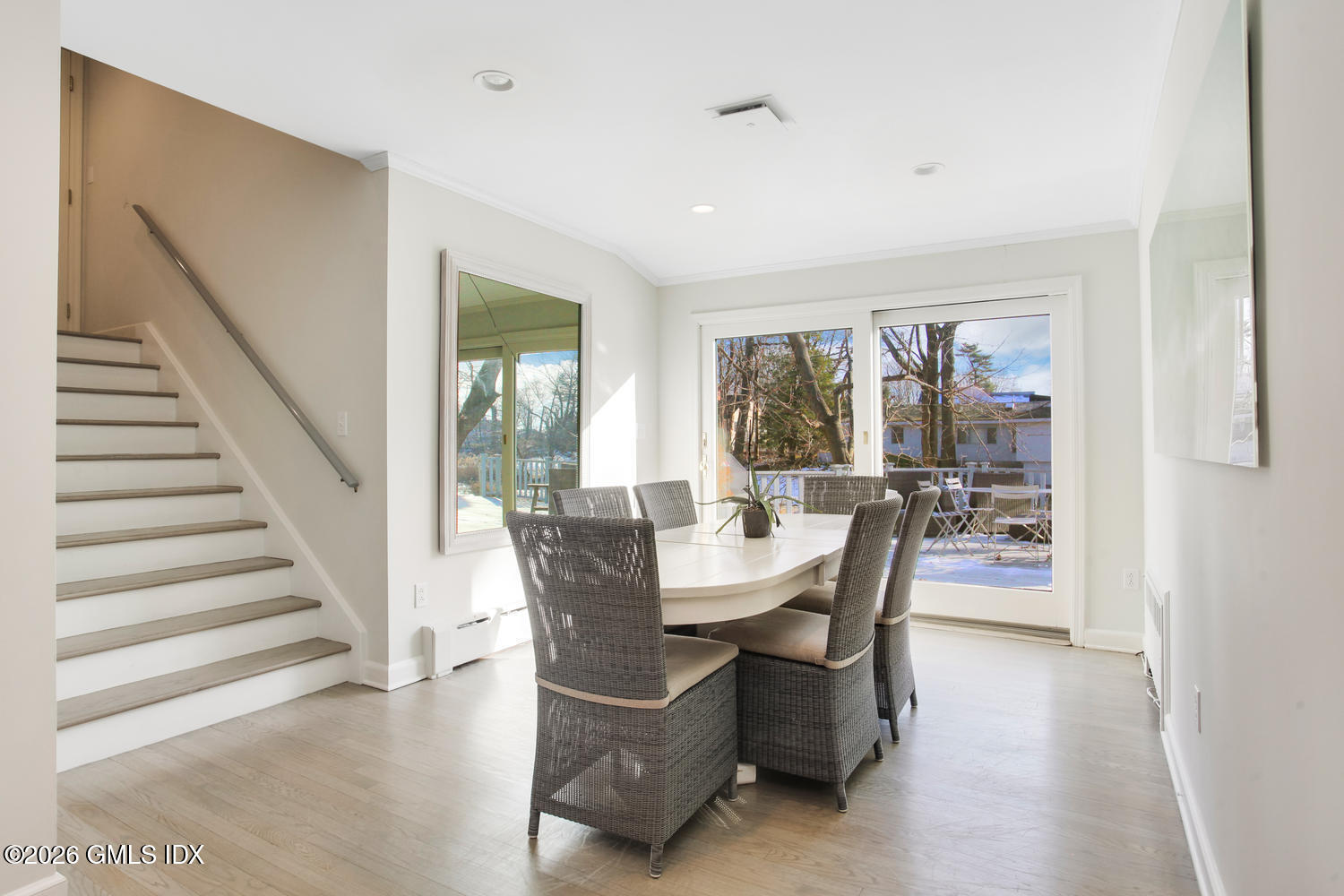 8 Indian Point Lane Riverside, CT 06878 - Photo 15 of 26 eat in kitchen