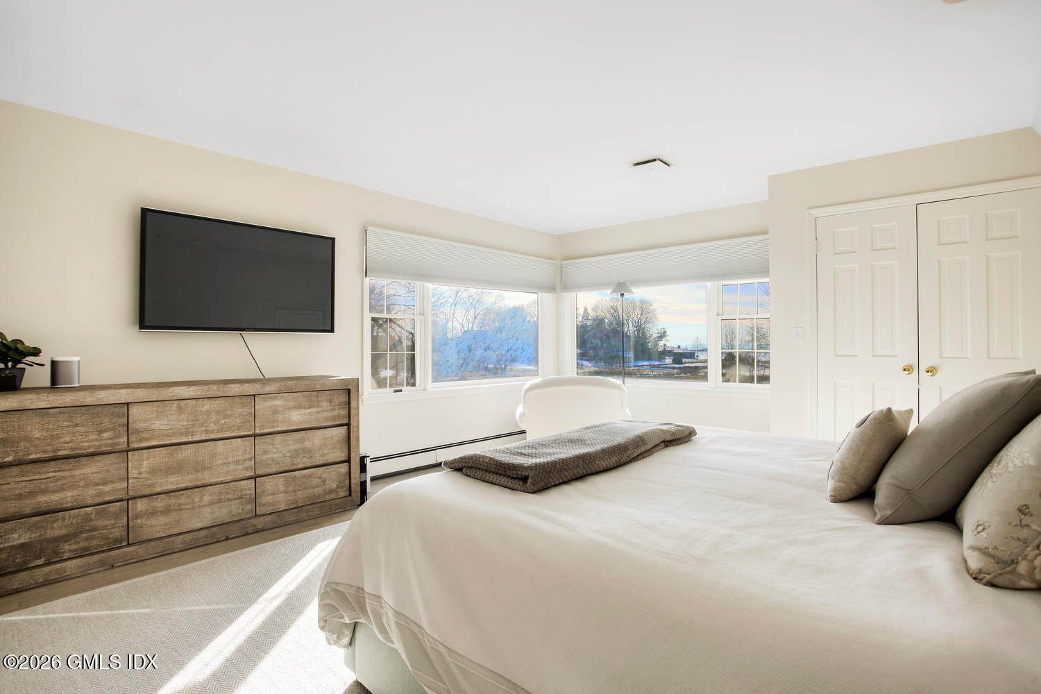 8 Indian Point Lane Riverside, CT 06878 - Photo 18 of 26 primary bedroom