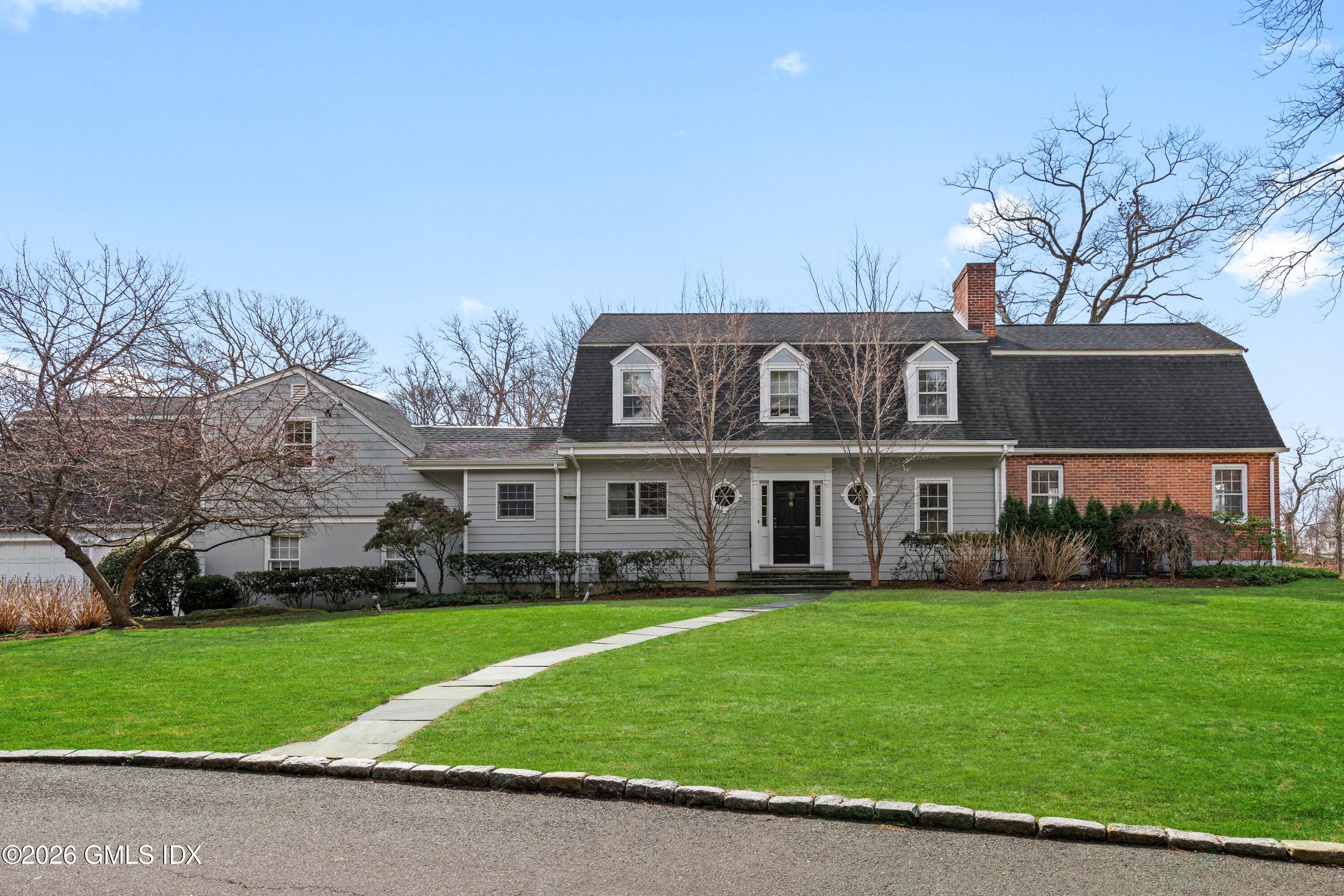 8 Indian Point Lane Riverside, CT 06878 - Photo 2 of 26 front of house