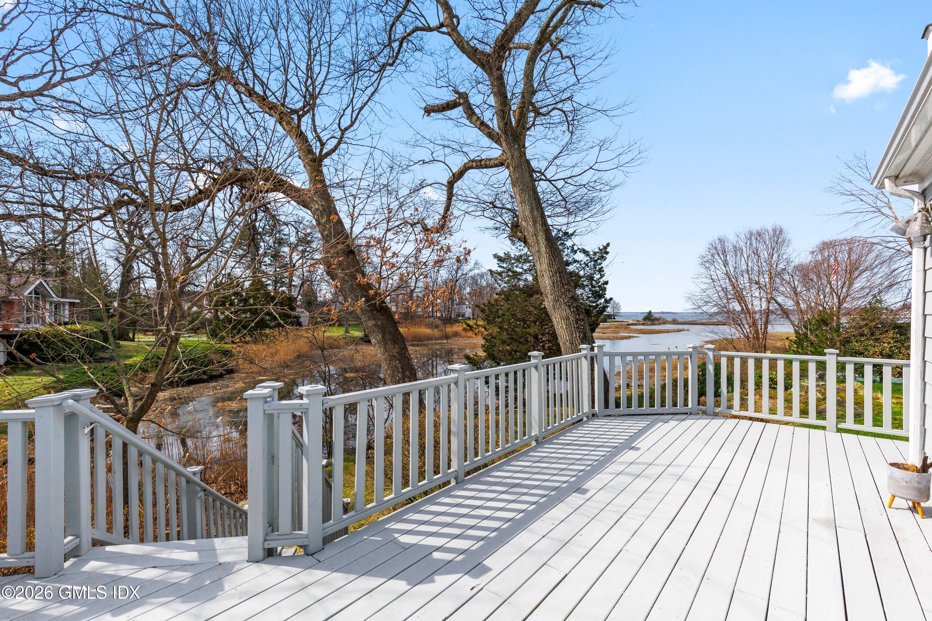 8 Indian Point Lane Riverside, CT 06878 - Photo 25 of 26 deck