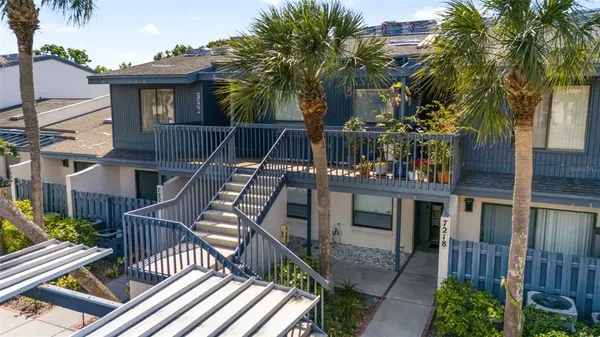 $245,000 | 7218 Cloister Drive, Unit 7218, Sarasota, FL 34231
