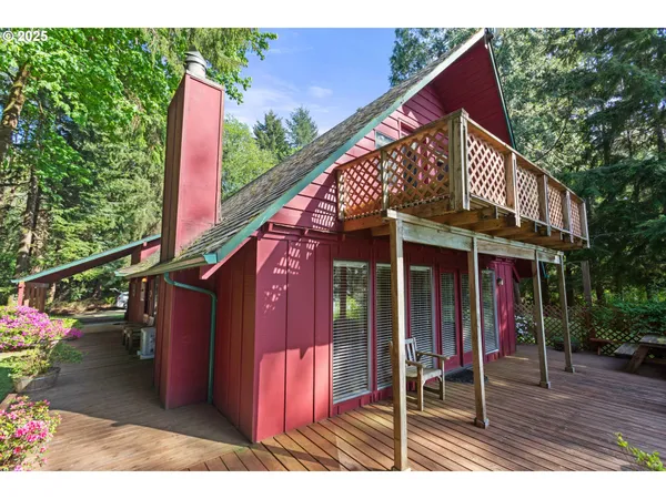 $549,990 | 83049 Siltcoos Station Road, Westlake, OR 97493