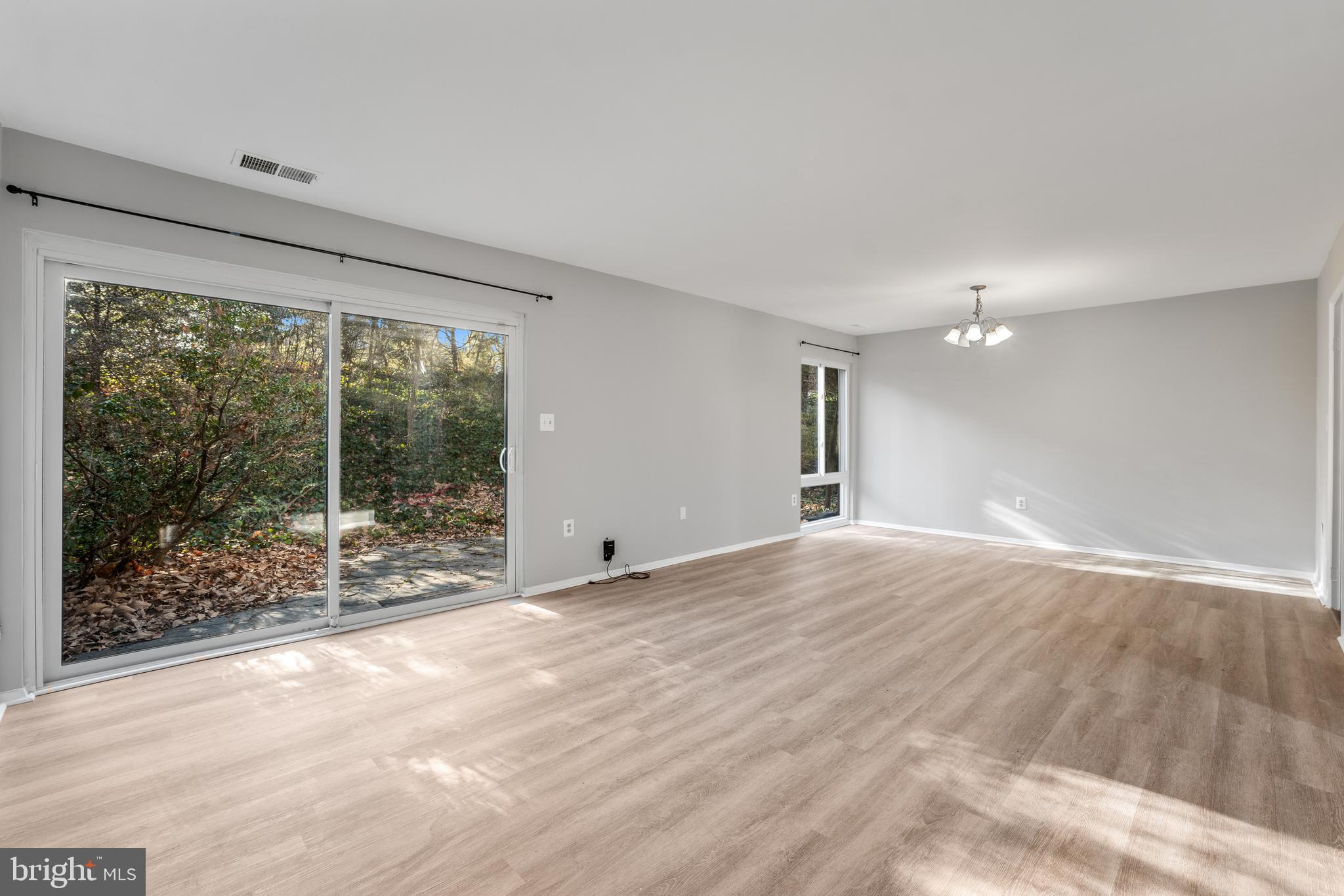 1781 Wainwright Drive Reston, VA 20190 - Photo 17 of 40