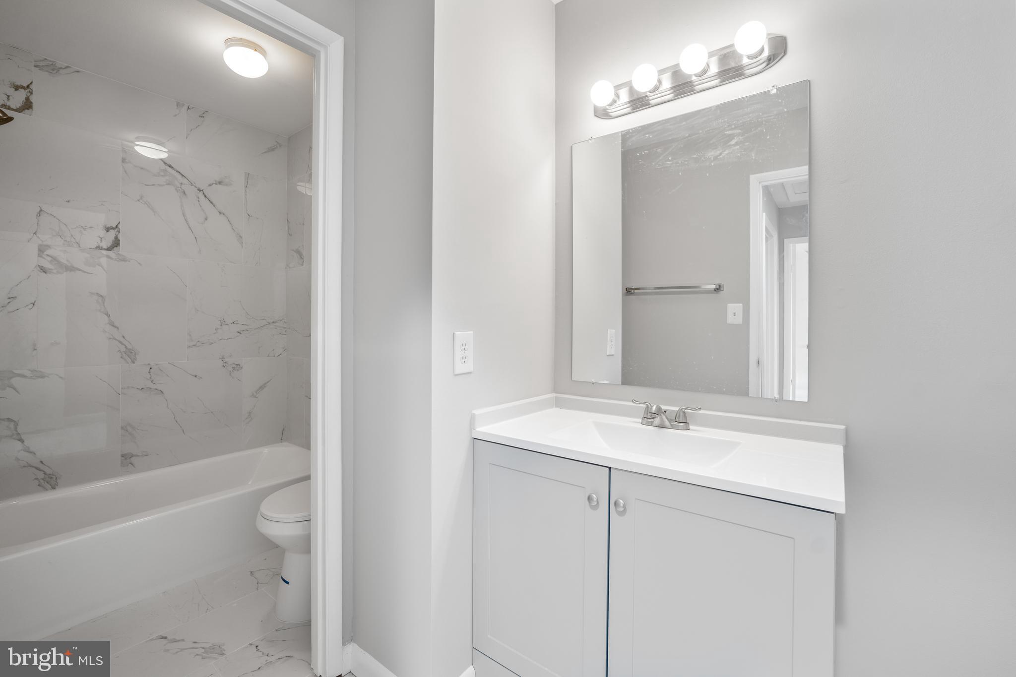 1781 Wainwright Drive Reston, VA 20190 - Photo 20 of 40