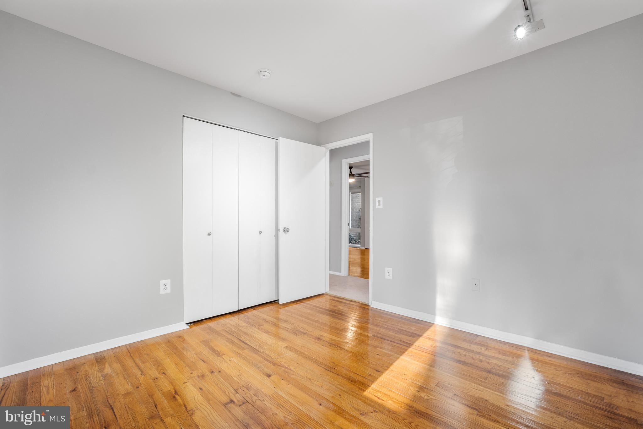 1781 Wainwright Drive Reston, VA 20190 - Photo 24 of 40