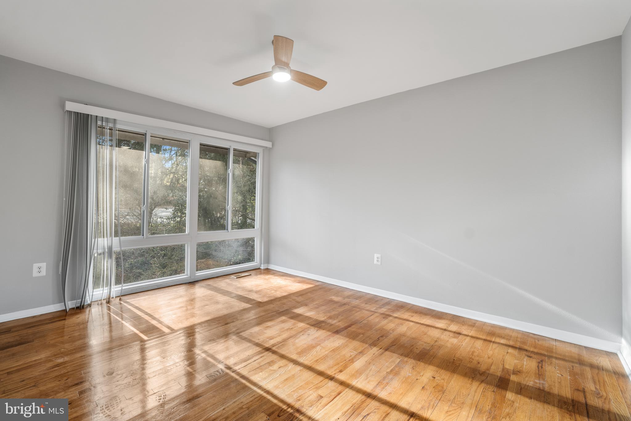 1781 Wainwright Drive Reston, VA 20190 - Photo 25 of 40