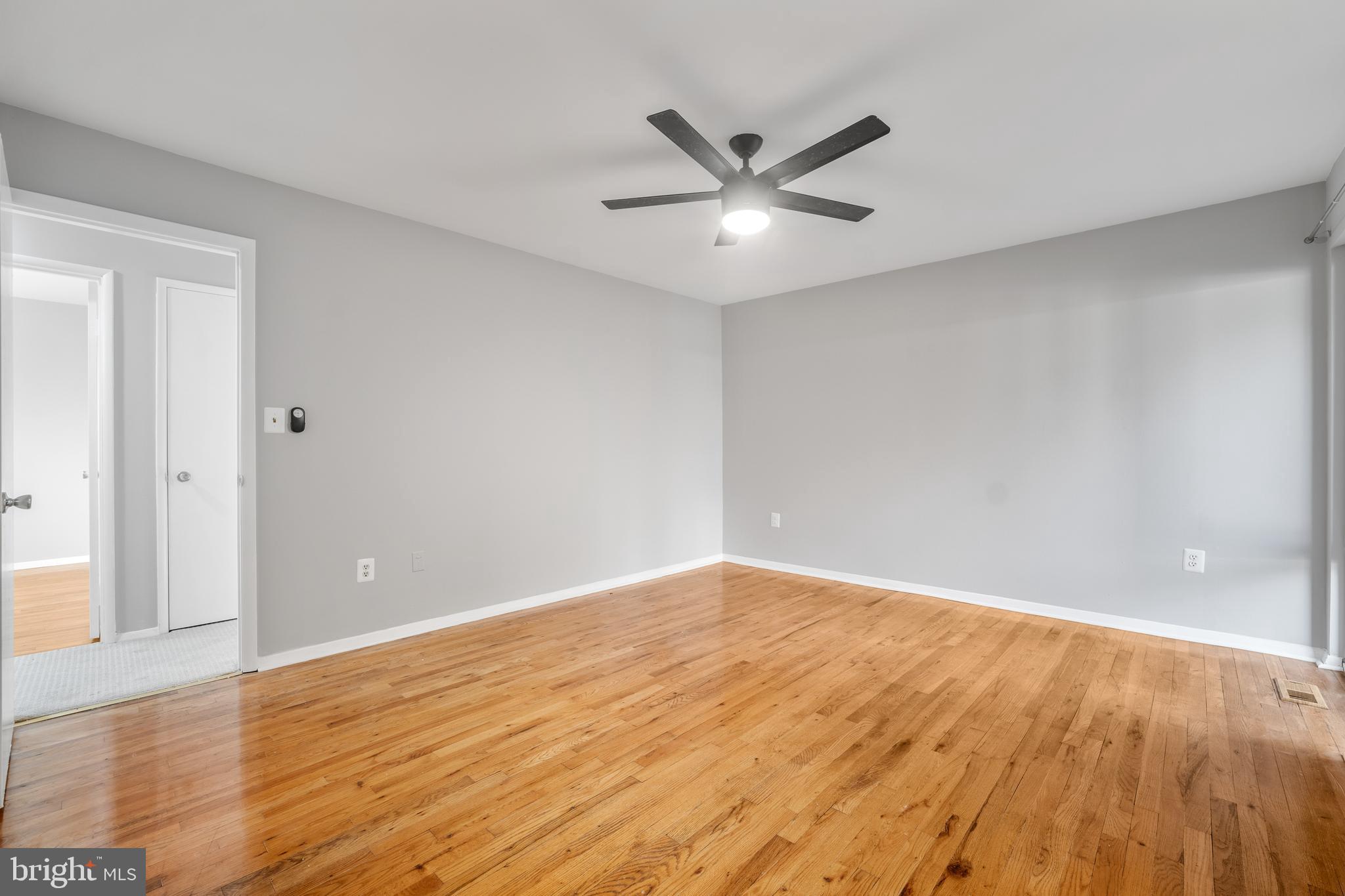 1781 Wainwright Drive Reston, VA 20190 - Photo 32 of 40