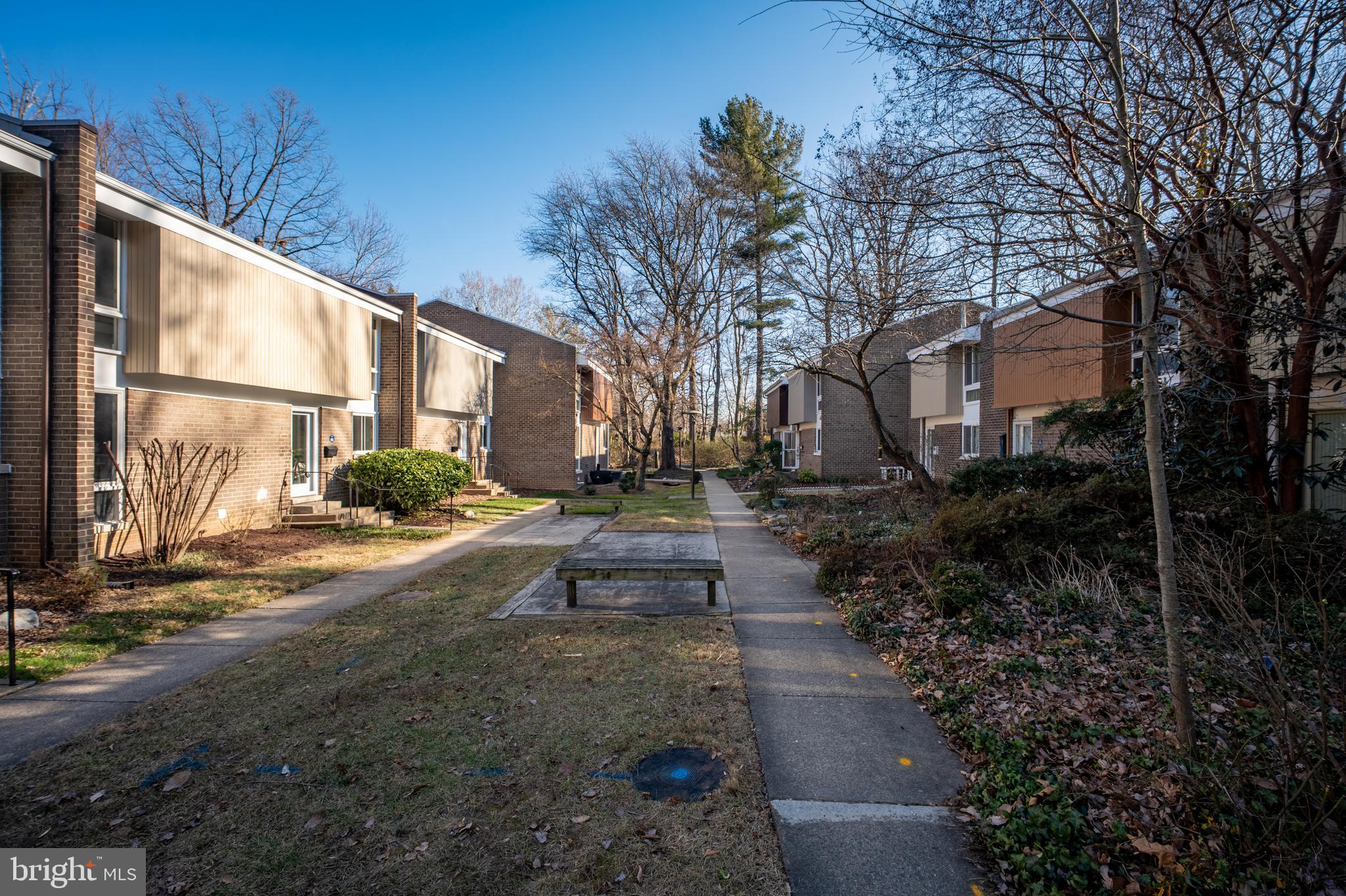 1781 Wainwright Drive Reston, VA 20190 - Photo 35 of 40