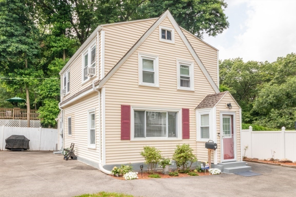 161 Colorado Street Boston, MA 02126 - Photo 20 of 27 Gallery Image 20