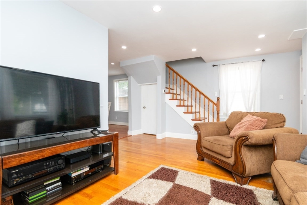 161 Colorado Street Boston, MA 02126 - Photo 4 of 27 Gallery Image 4