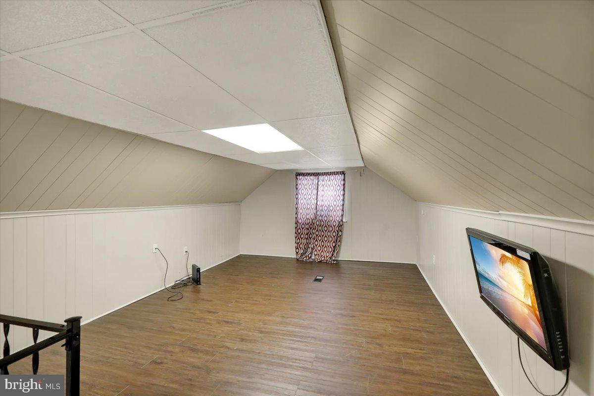 108 Gerald Avenue Reading, PA 19607 - Photo 15 of 25 a view of an empty room and window