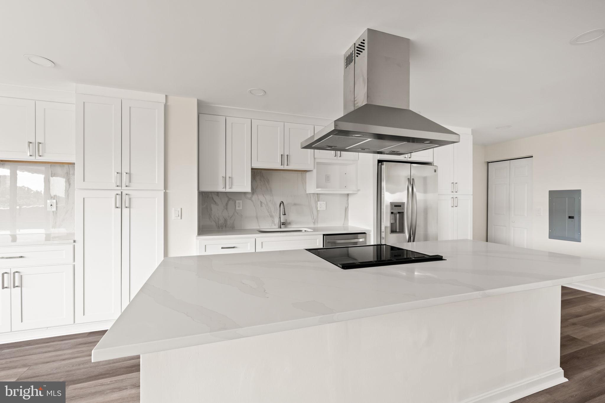 6101 Edsall Road, Unit 1212 Alexandria, VA 22304 - Photo 5 of 50