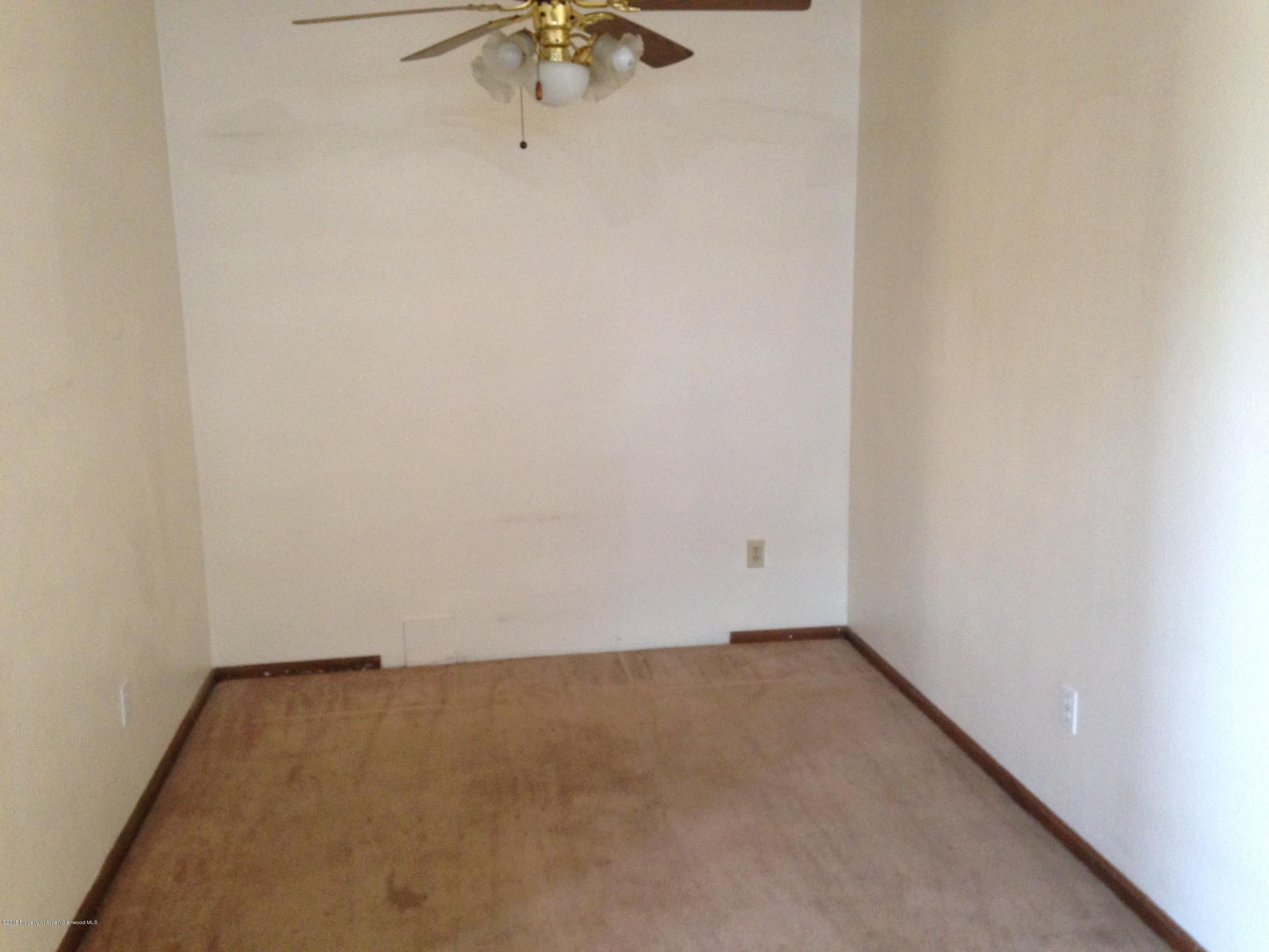 363 East 26th Street Rifle, CO 81650 - Photo 3 of 11 DINING