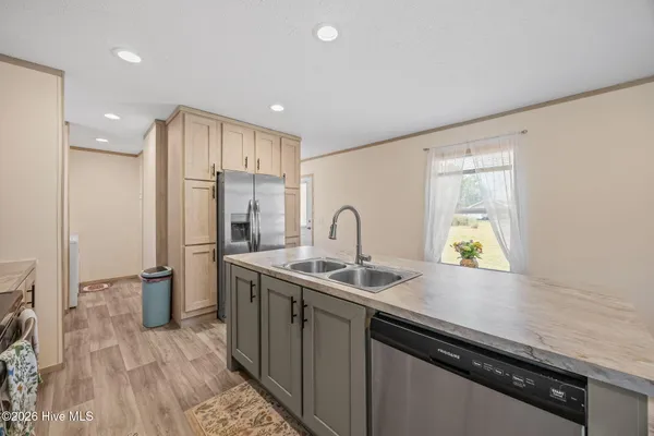 $205,000 | 728 James Street, Hubert, NC 28539