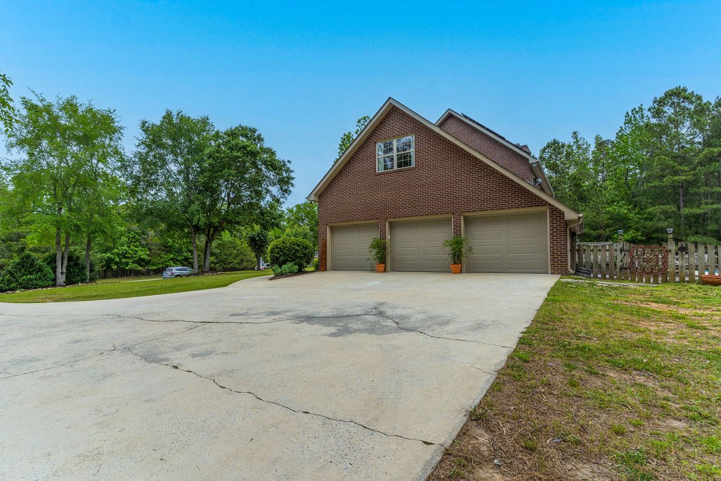 316 Pucketts Pointe Road Greenwood, SC 29649 - Photo 7 of 66