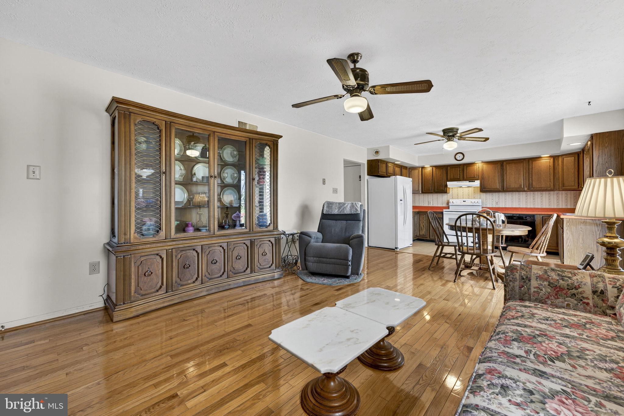 731 Kendrick Ford Road Front Royal, VA 22630 - Photo 22 of 85 a living room with furniture and a large window