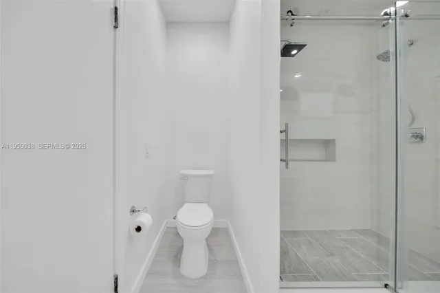 $1,900,000 | 520 Morningside Drive, Miami Springs, FL 33166