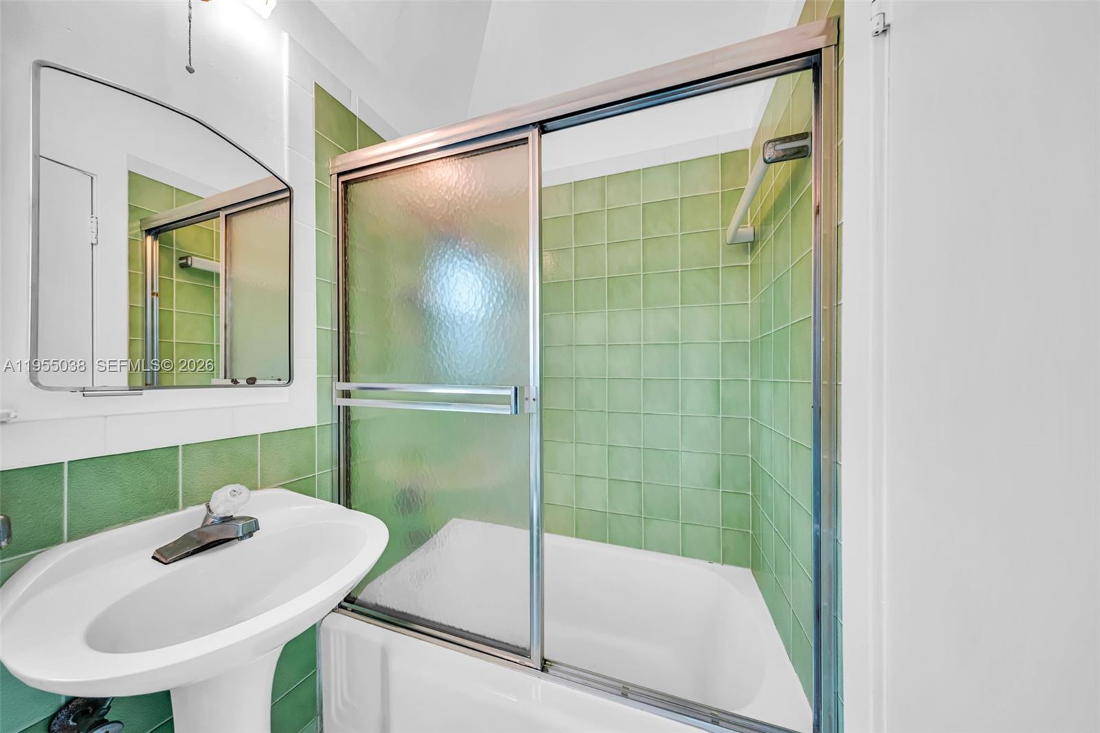 520 Morningside Drive Miami Springs, FL 33166 - Photo 45 of 58