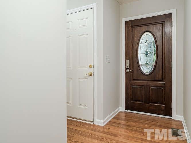 1105 Pilton Place Raleigh, NC 27604 - Photo 4 of 21 Gallery Image 4