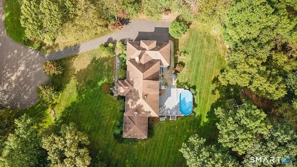 $1,649,000 | 23 Aldo Drive, Woodbridge, CT 06525