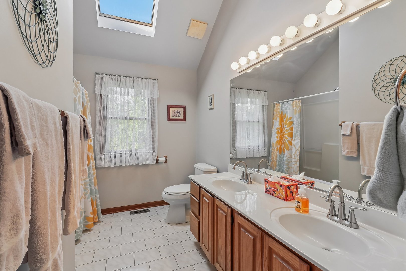 31-w003 West Irving Park Road Elgin, IL 60120 - Photo 22 of 60