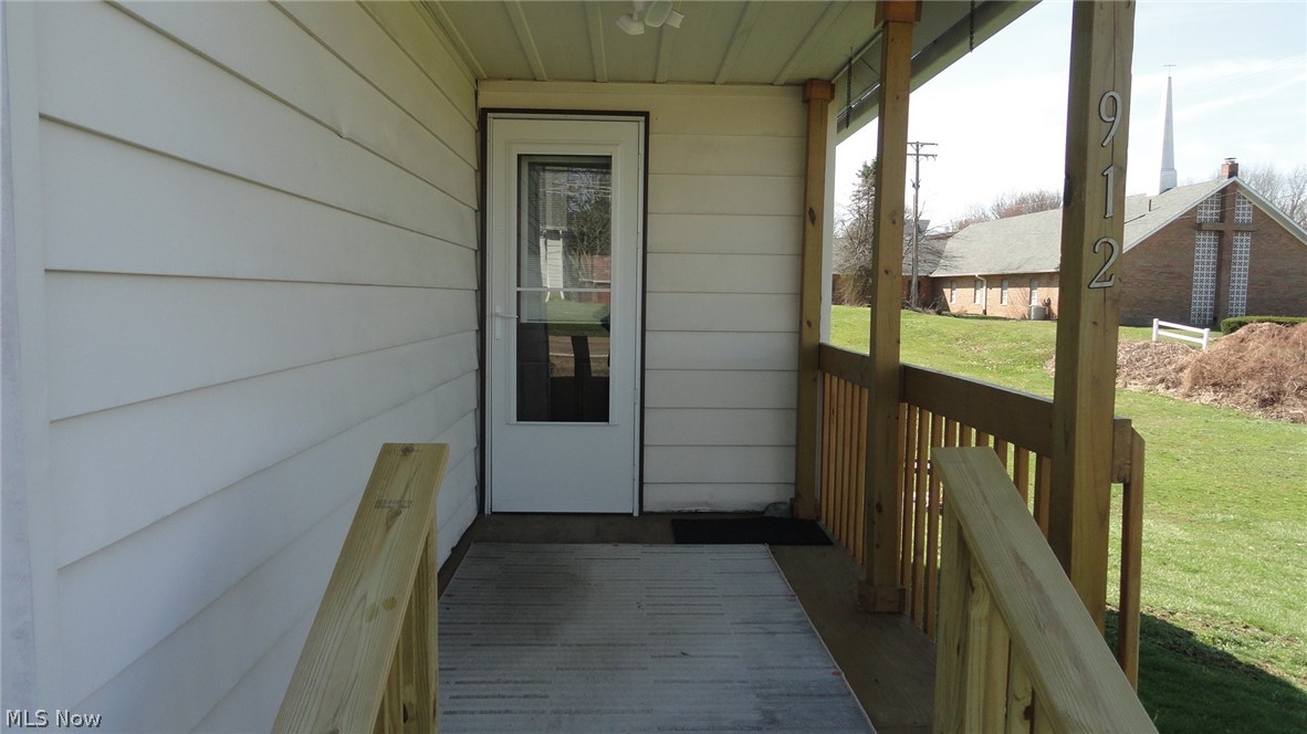 912 West Nimisila Road Akron, OH 44319 - Photo 5 of 27 Gallery Image 5