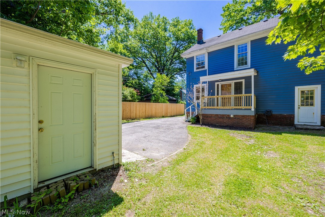 2943 Edgehill Road Cleveland Heights, OH 44118 - Photo 42 of 47