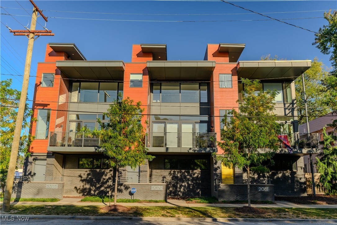 2079 Columbus Road Cleveland, OH 44113 - Photo 1 of 44 Gallery Image 1