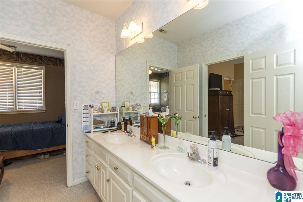 220 Carriage Lane Alabaster, AL 35007 - Photo 37 of 50