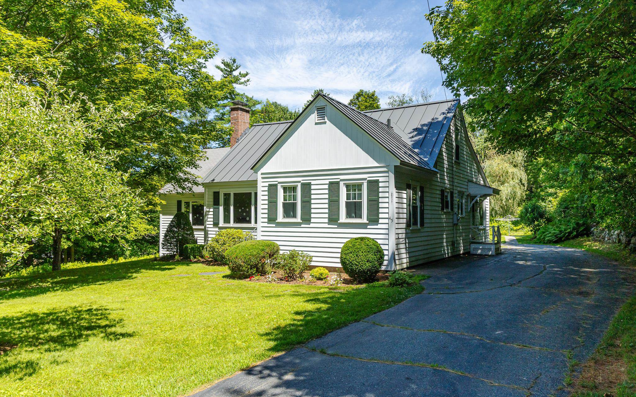 45 Prospect Hill Road Walpole, NH 03608 - Photo 2 of 32 Gallery Image 2
