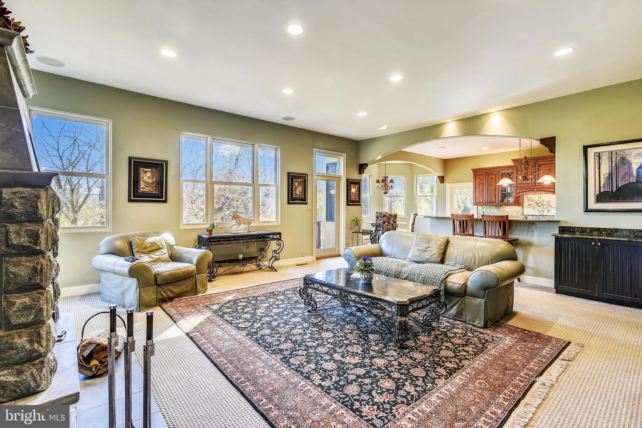 38283 Hughesville Road Leesburg, VA 20175 - Photo 13 of 77 Family Room